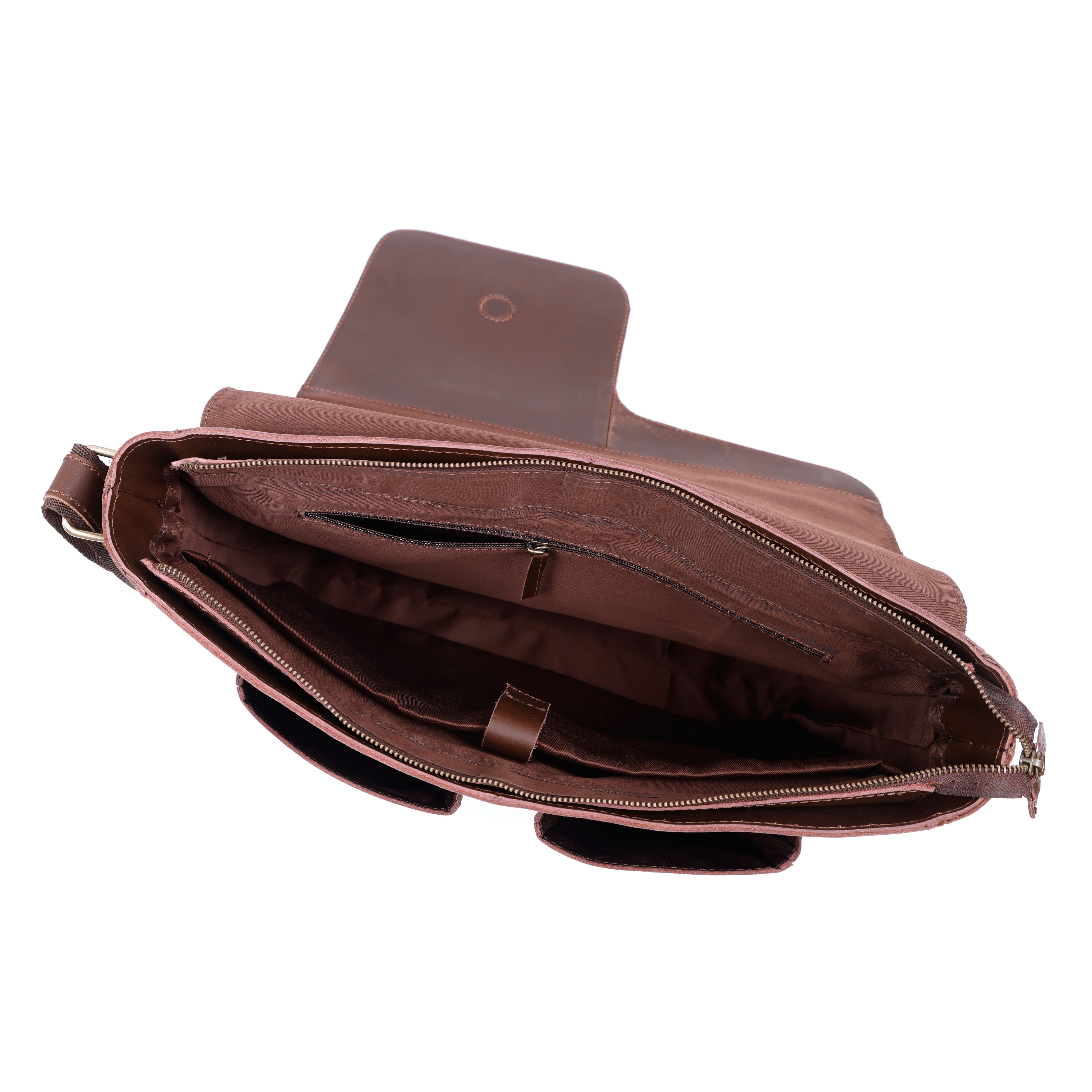 Leo Buffalo Leather Messenger Bag