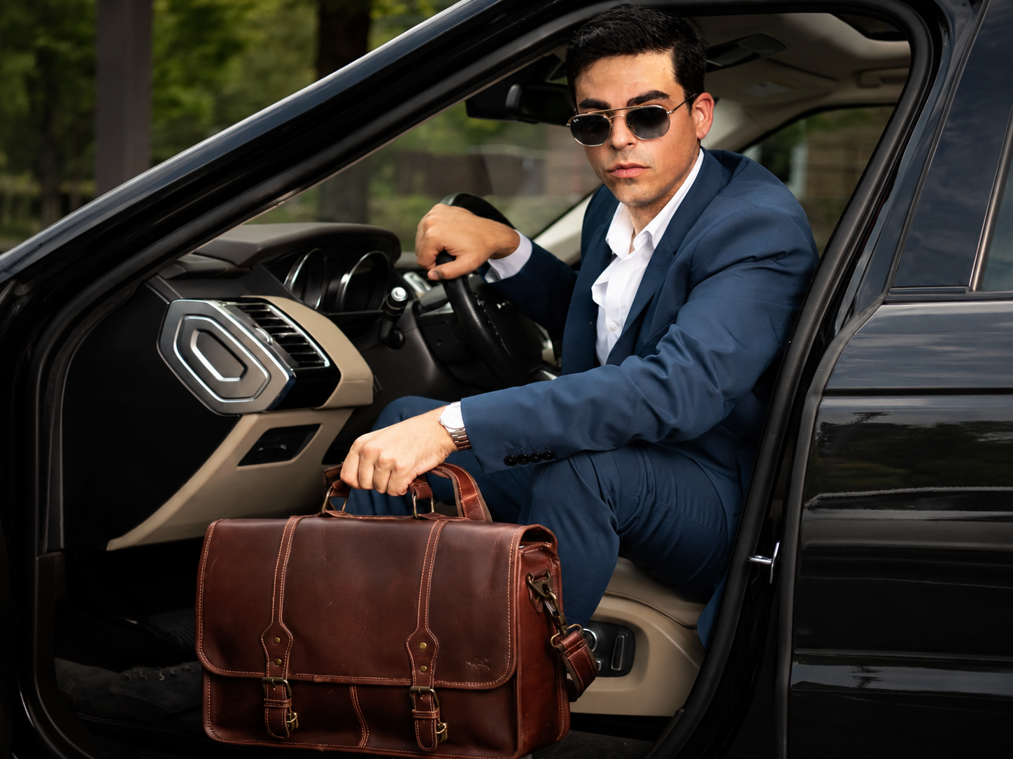 Full-Grain Buffalo Leather Messenger Bag