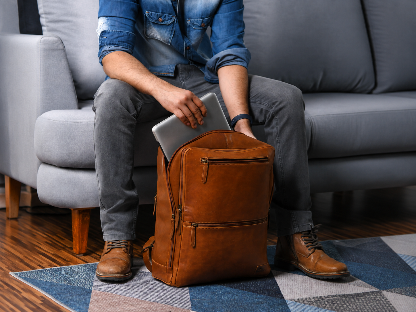 Transit Voyager Backpack Pro
