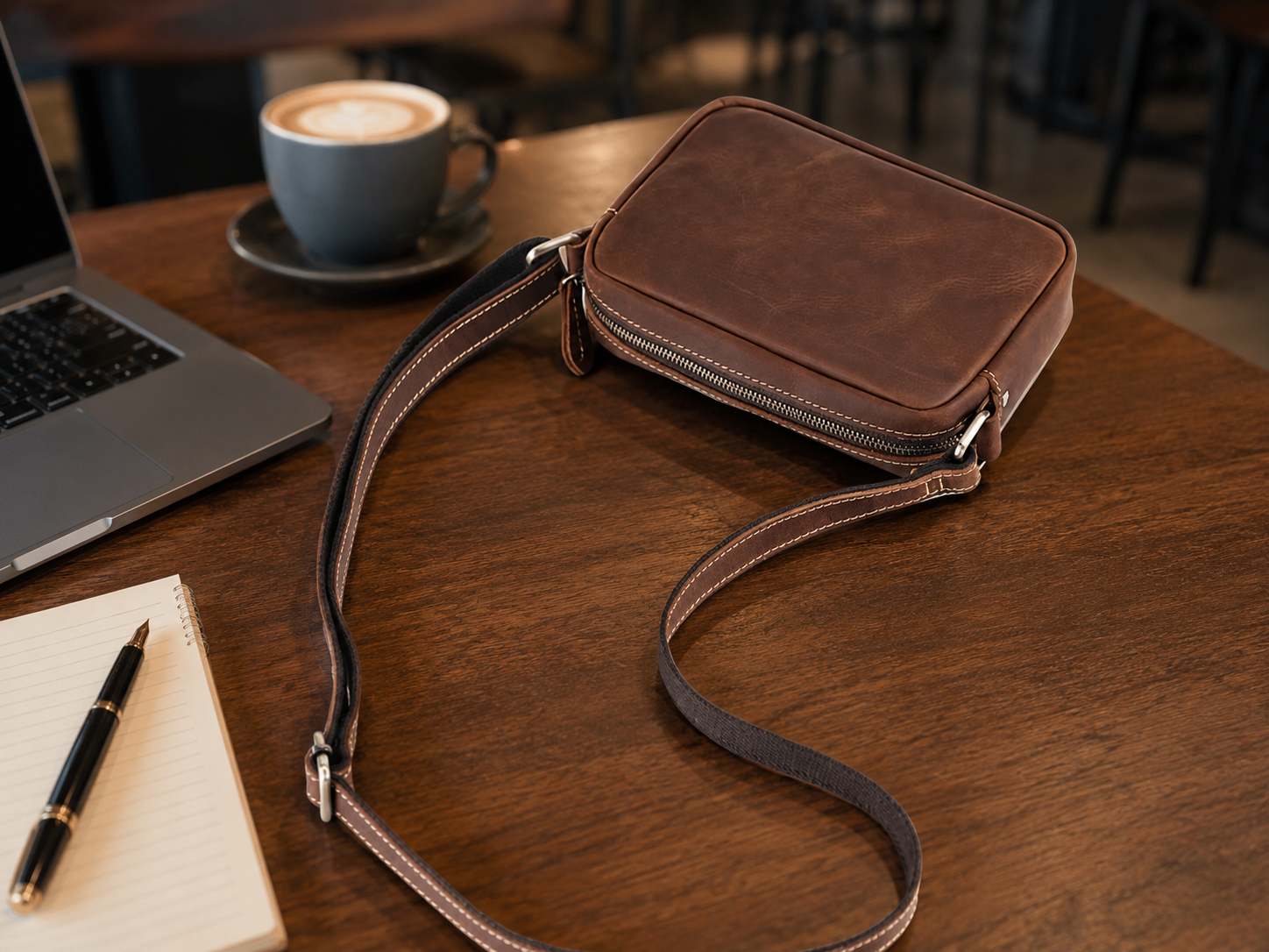 Vintage Full-Grain Leather Mini Crossbody Bag – Hand-Stitched Everyday Purse