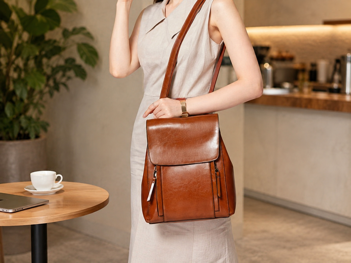 Flash Sale Top Grain Leather Backpack For Women, Leather Designer Backpack, Stylish Shoulder Bag
