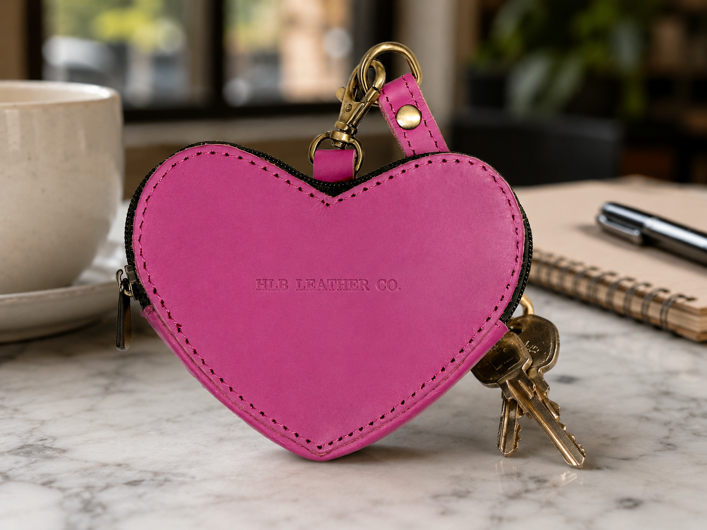 Full-Grain Buffalo Leather Heart Wristlet – Compact Everyday Clutch