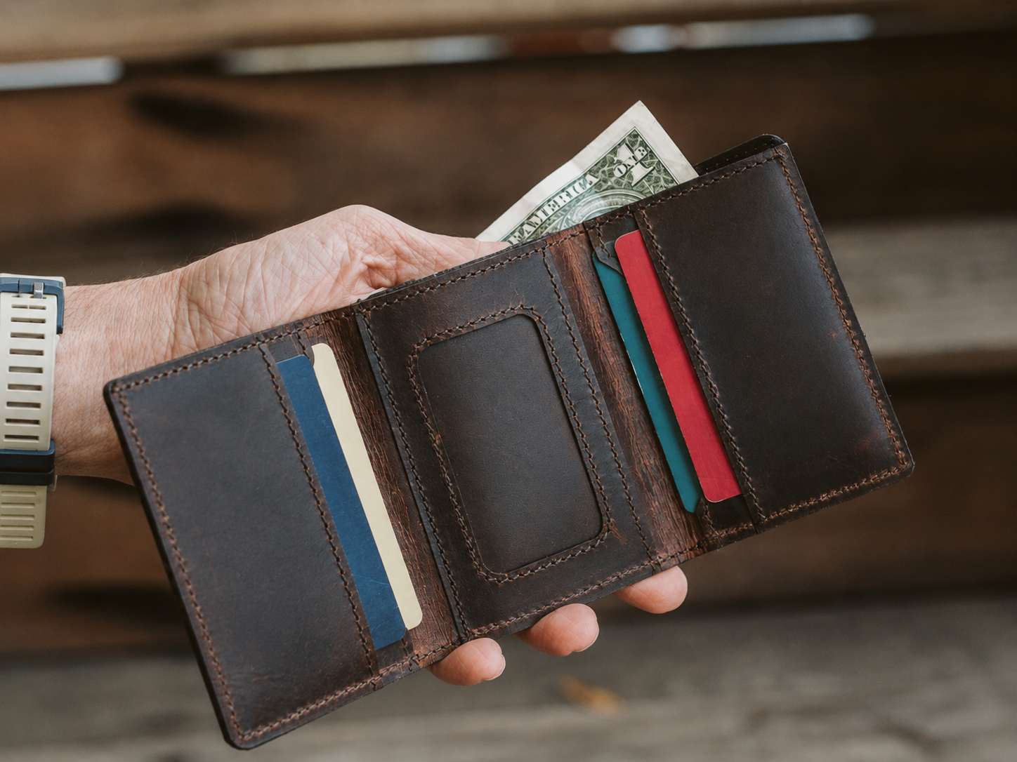 Roosevelt Dark Briar Leather Trifold Wallet – Bison Style Card & ID Wallet