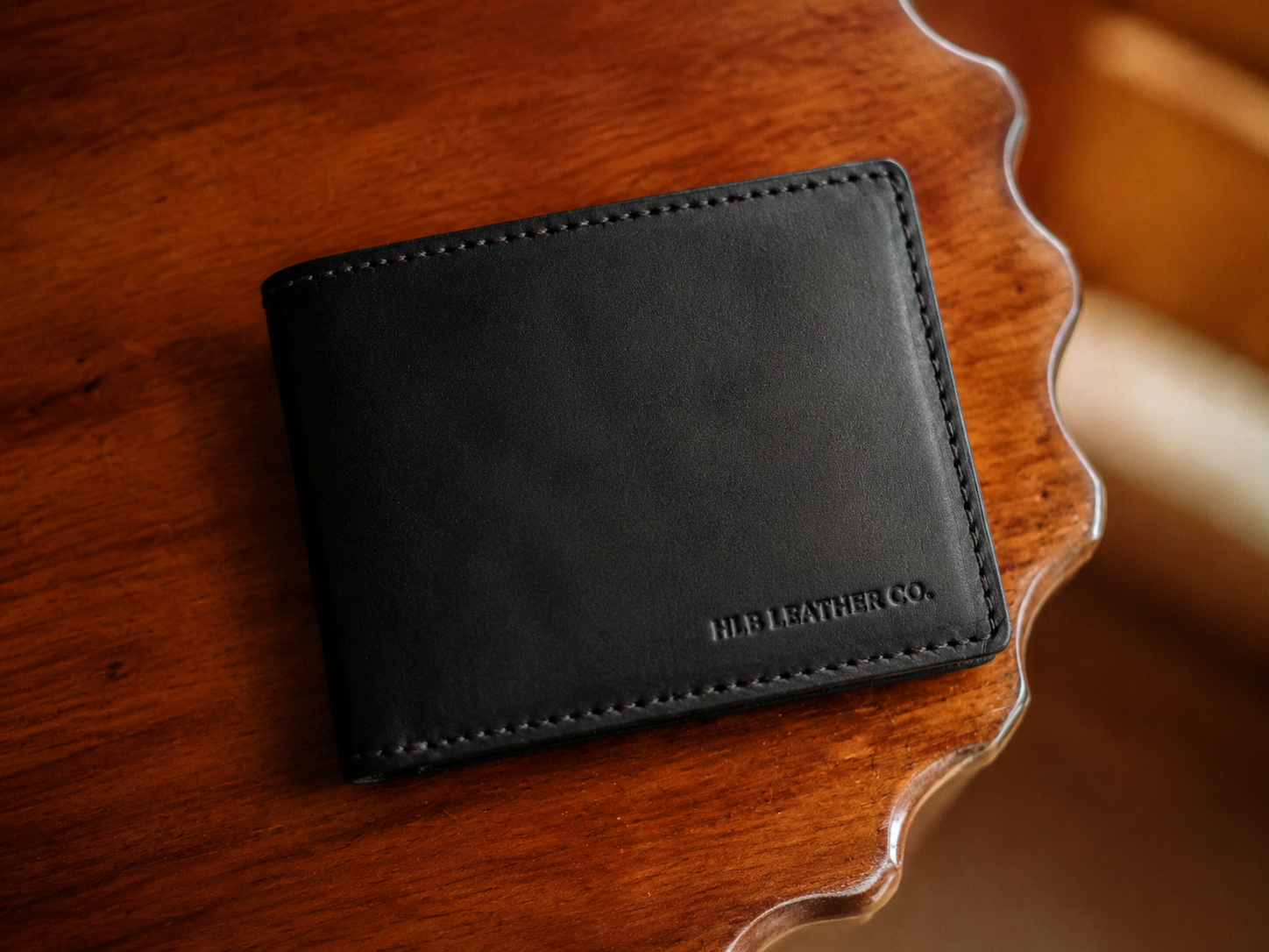 Jefferson Black Leather Bifold Wallet – Classic Card, Cash & ID Organizer