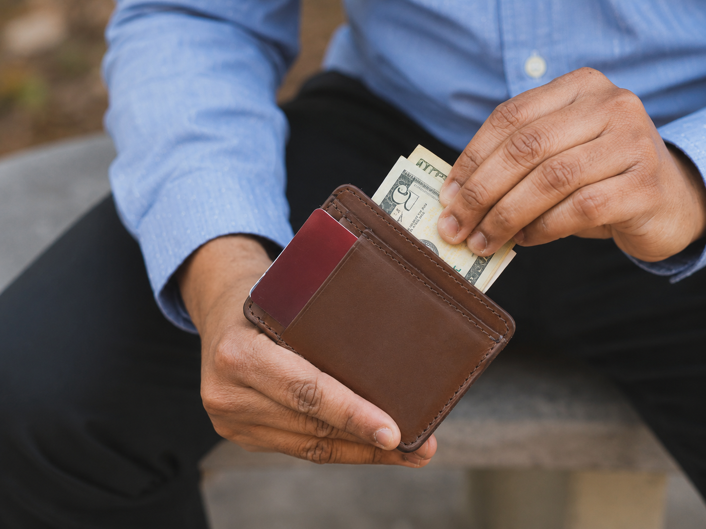 Jefferson Elderwood Leather Slim ID Wallet – Minimal Front Pocket Card Holder