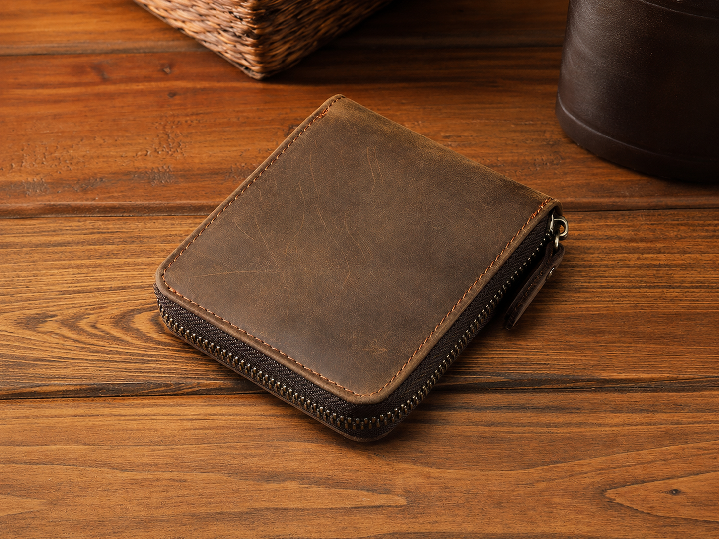 Vintage Full-Grain Leather Zip Wallet – Card, Coin & Cash Organizer