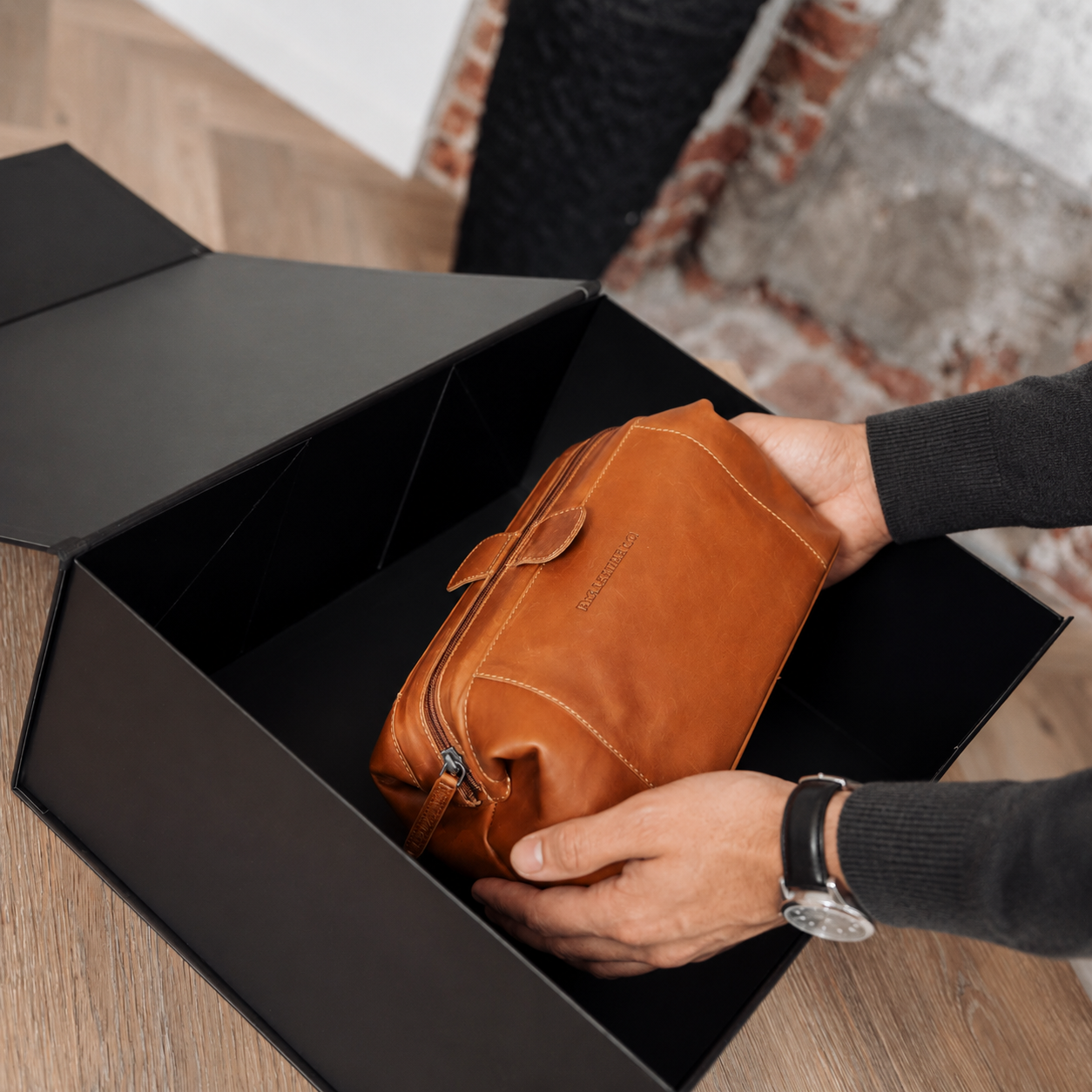 Cognac Waxed Leather Dopp Kit – Roll-Top Travel Toiletry Organizer