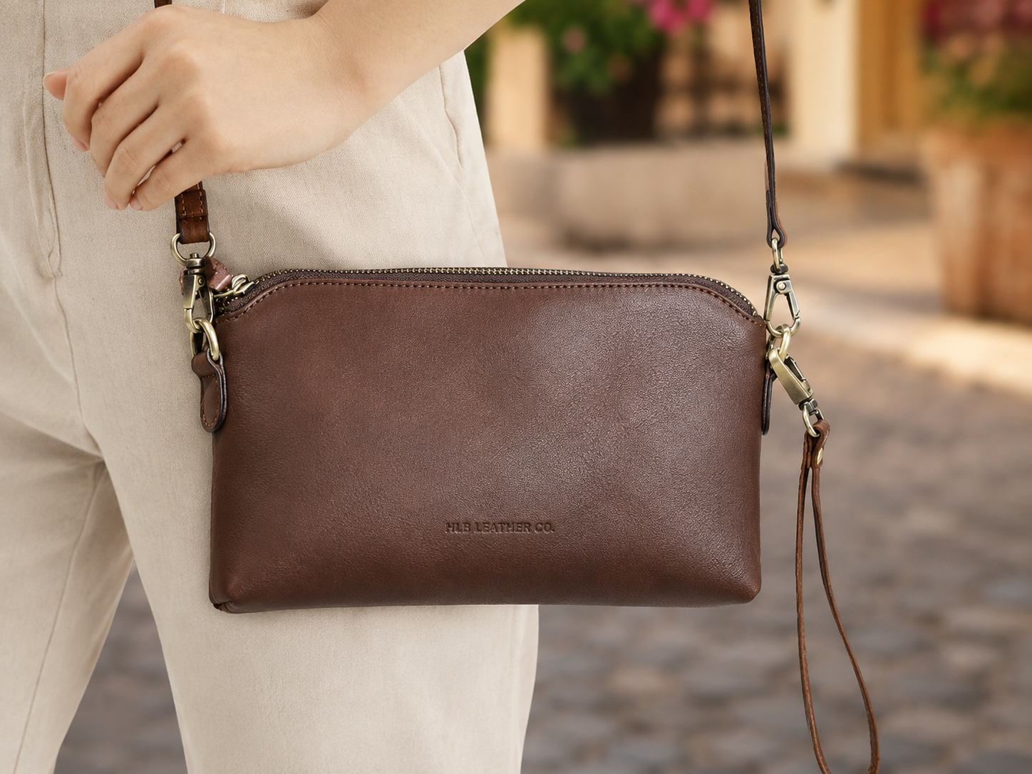 Women's Mini Leather Crossbody Clutch – 3-in-1 Shoulder, Wristlet & Phone Bag