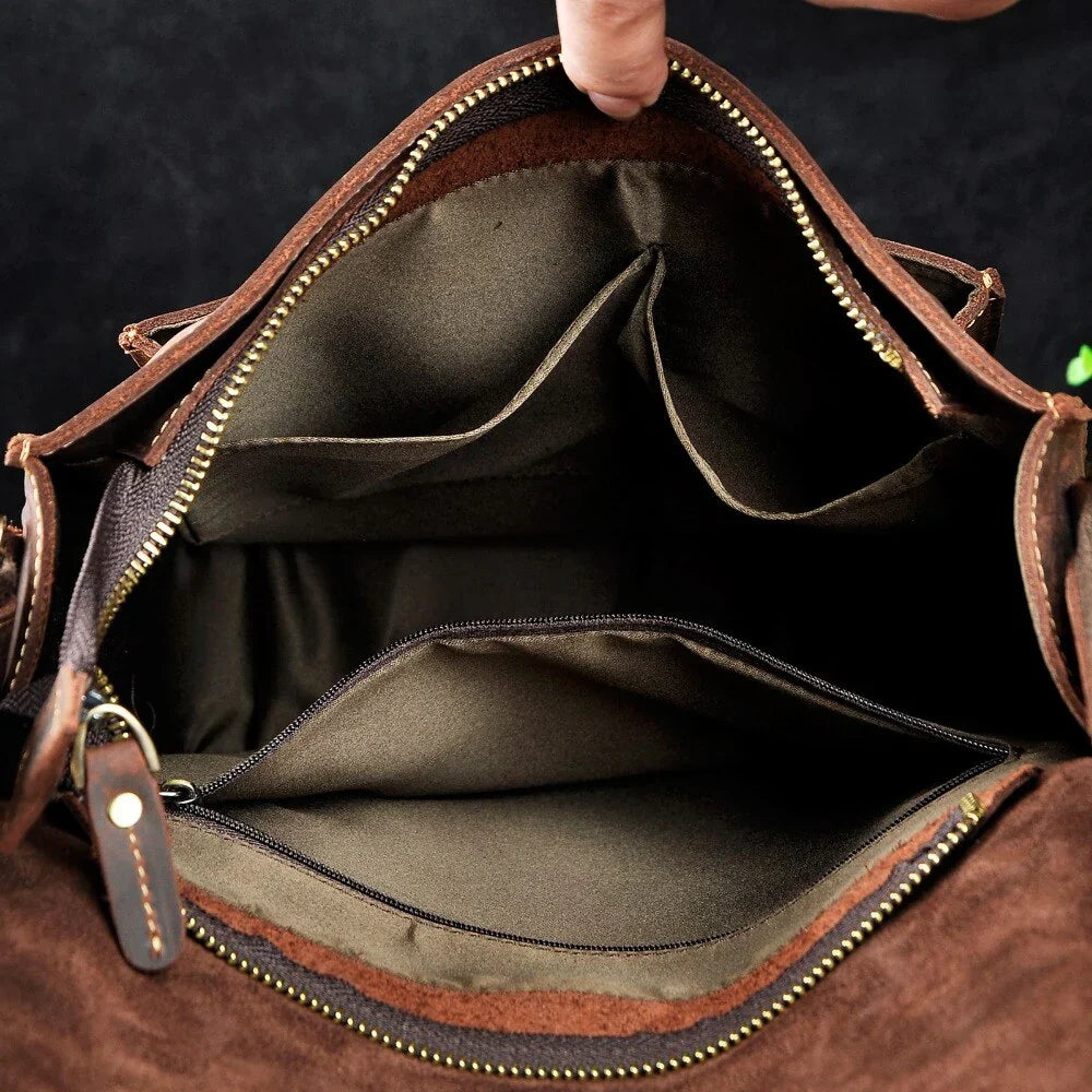 Brian Full-Grain Buffalo Leather Messenger Bag – Compact iPad & Everyday Satchel