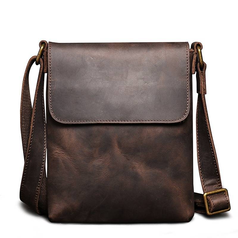 Minimalist Full-Grain Leather Crossbody Bag – Compact iPad Mini Satchel